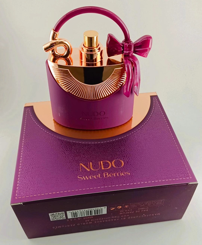 عطر و ادکلن نودو زنانه Nudo Sweet Berries Fragrance World for women
