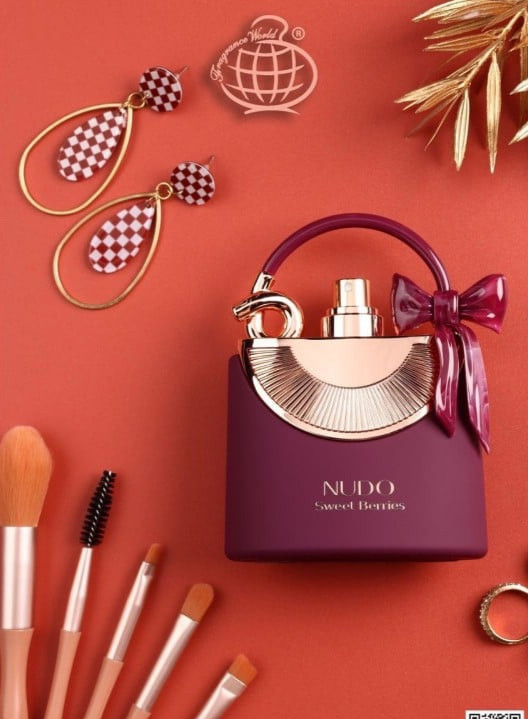 عطر و ادکلن نودو زنانه Nudo Sweet Berries Fragrance World for women