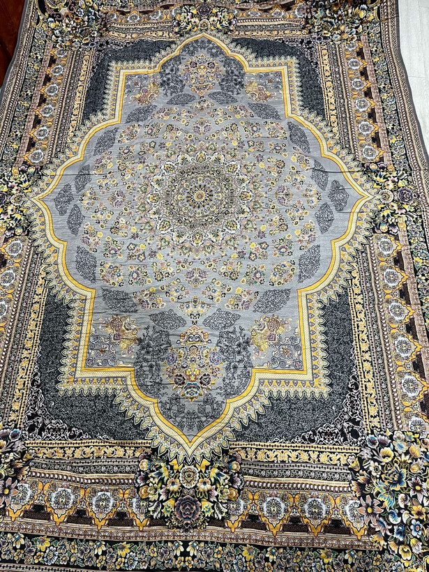 قالیچه فرشینه زیرانداز نمدی طرح فرش ۶ متری